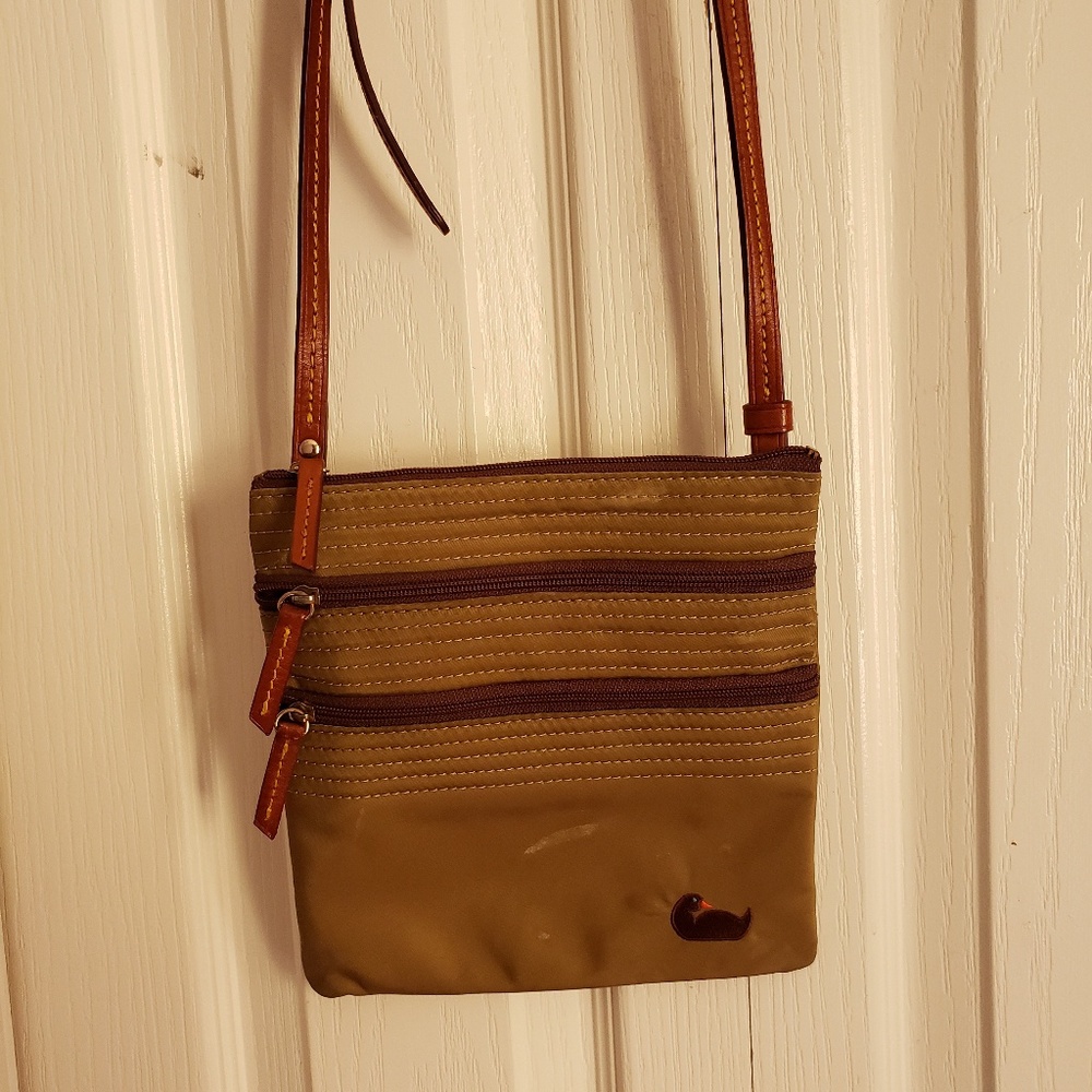 Light brown dooney & burke crossbody